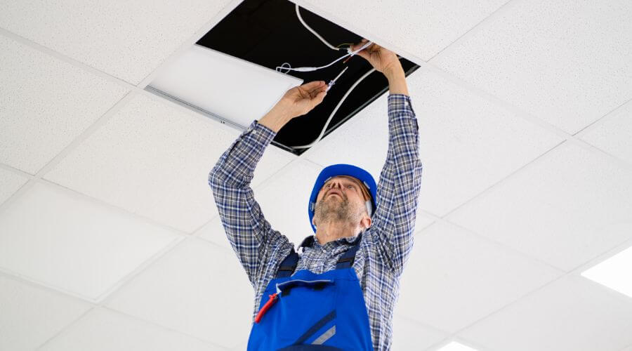 Professional smoke detector installation services in Foothill Ranch